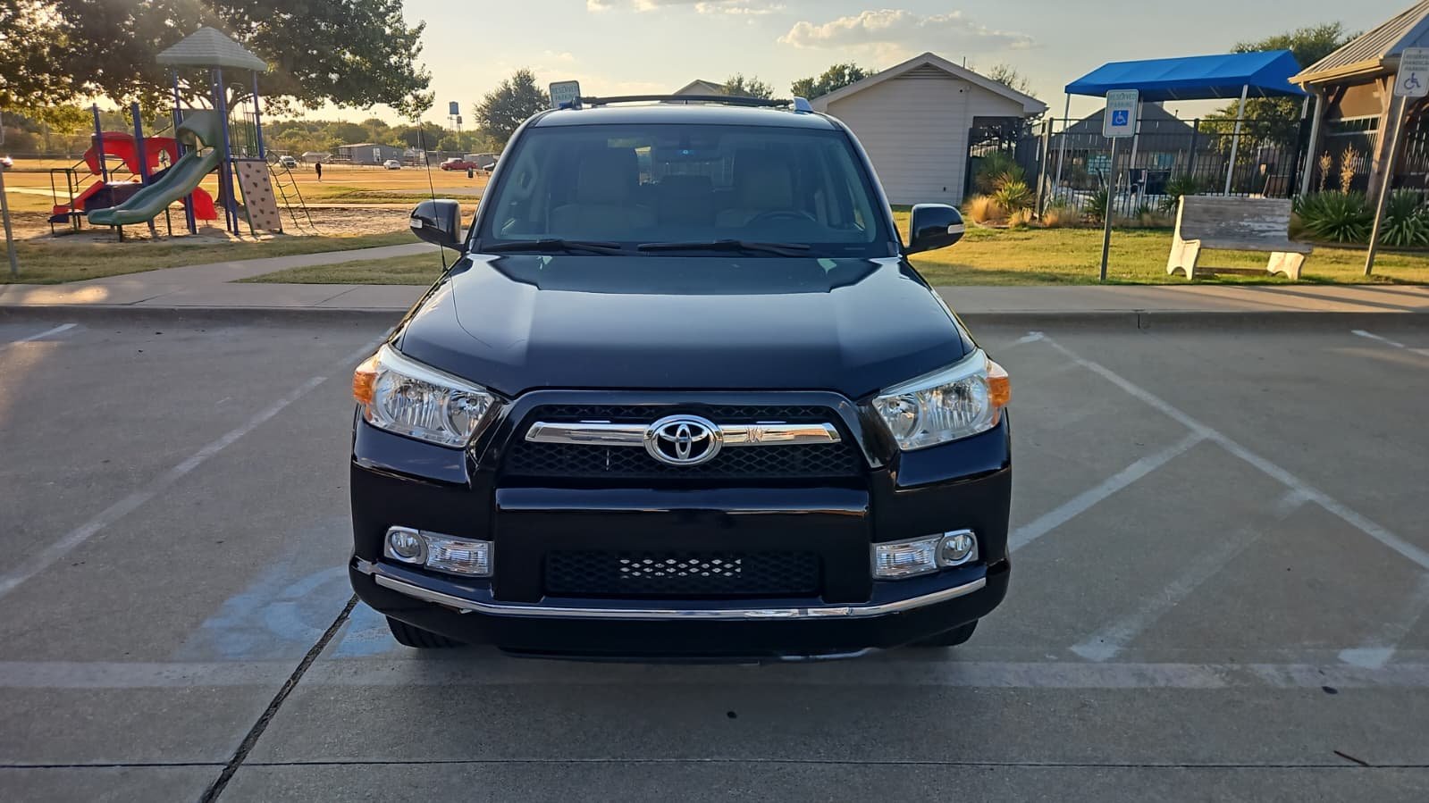 Toyota 4Runner SR5 4x2